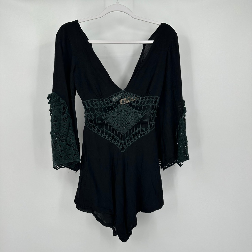 Reverse Womens Black Crochet Romper Sz XS Lace Boho Festival Witchy Fairy Grunge